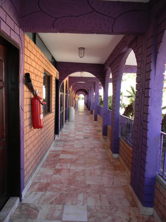 Hotel Grand Guaycura Тихуана Экстерьер фото